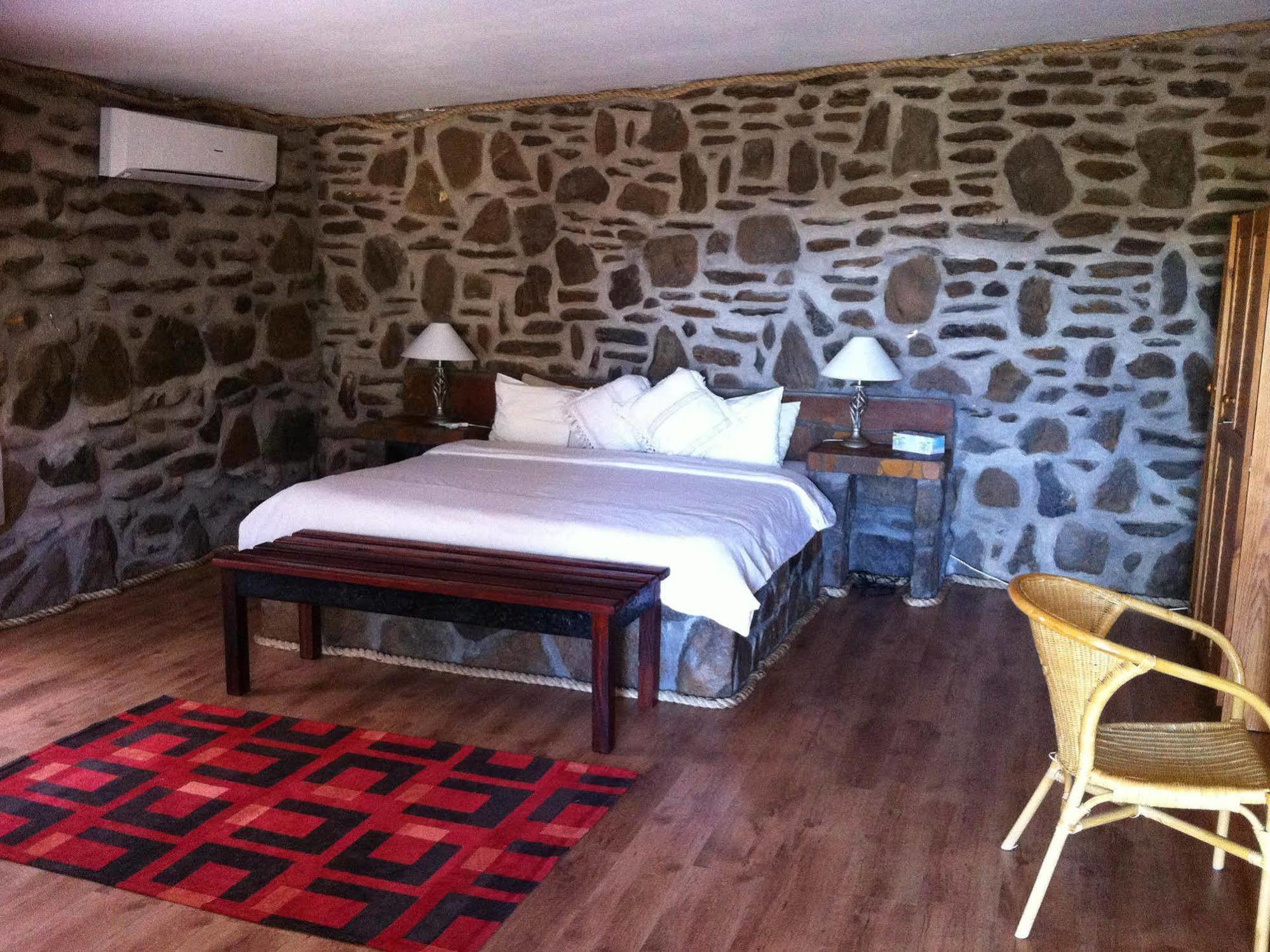 Leopard Lodge Okanjanga Екстер'єр фото